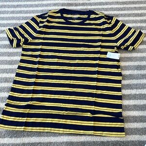 Gap Yellow navy stripes short sleeves tshirt